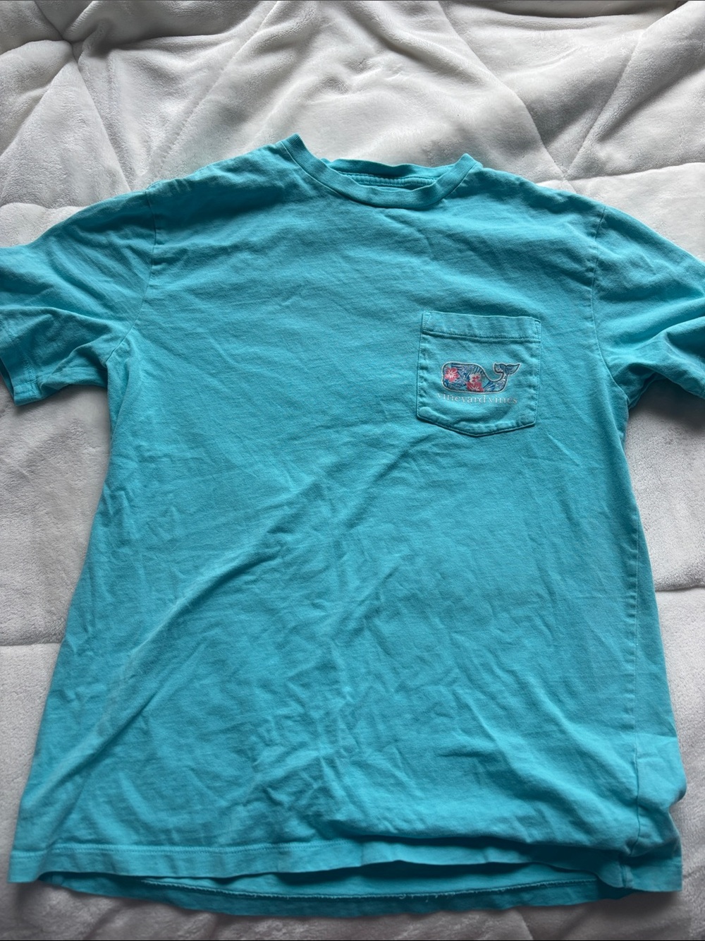 Vineyard Vines Short-Sleeve Pocket Tee in Aqua
